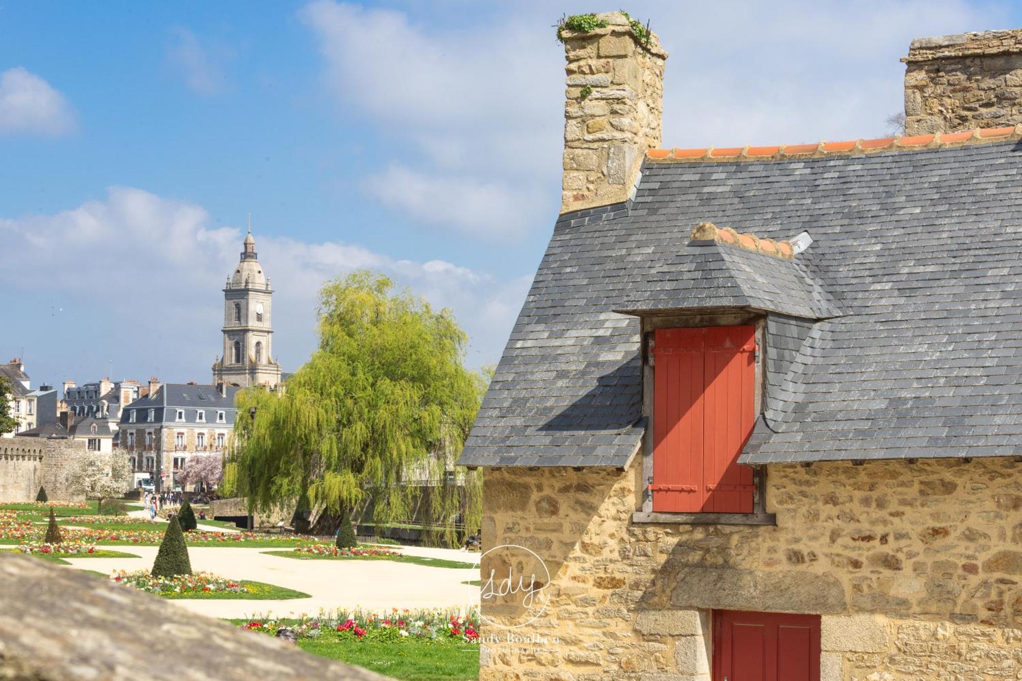 Le Patio - Hypercentre - Cour Au Calme - Wifi Apartment Vannes Exterior photo